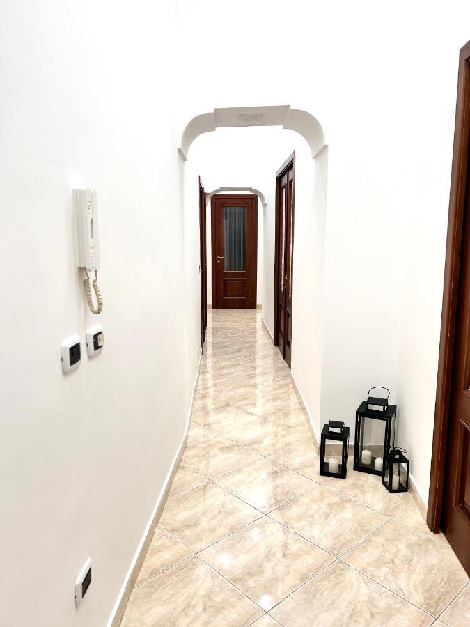 דירות נאפולי Casa Vacanze The Fortress מראה חיצוני תמונה